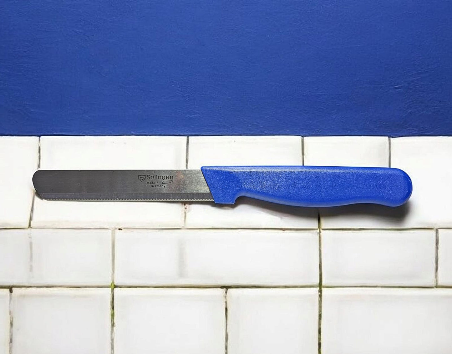 Solingen Wellenschliffmesser/Allzweckmesser/Campingmesser/Küchenmesser 4 er Set (Blau oder in Schwarz frei wählbar)